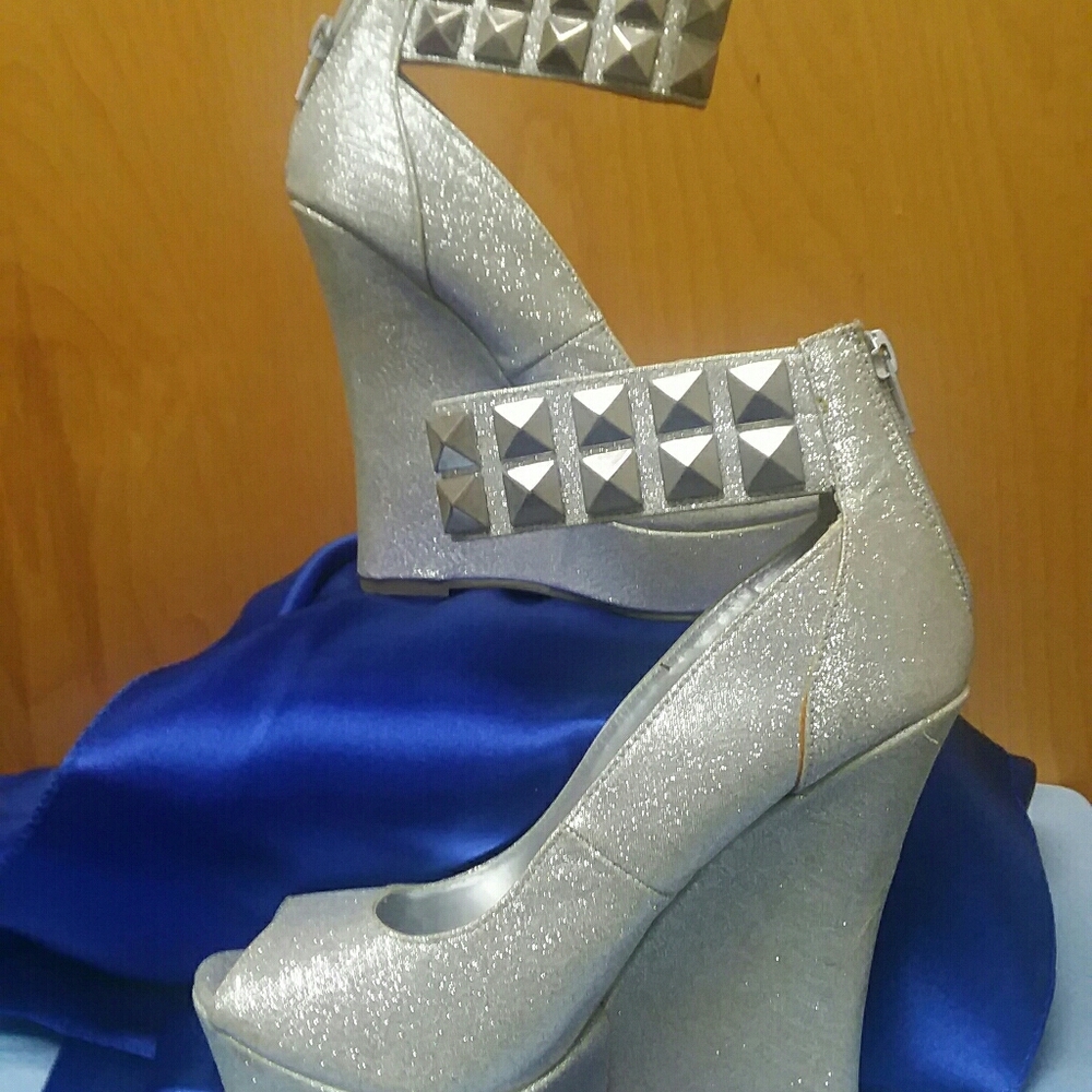 Silver Shimmer Wedge